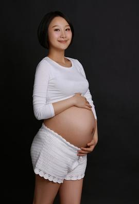 肖涵