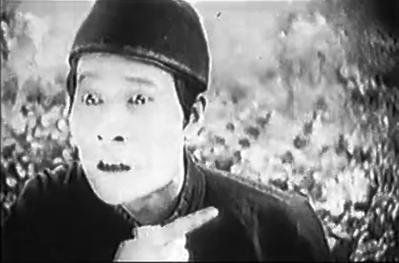 陈梅喦