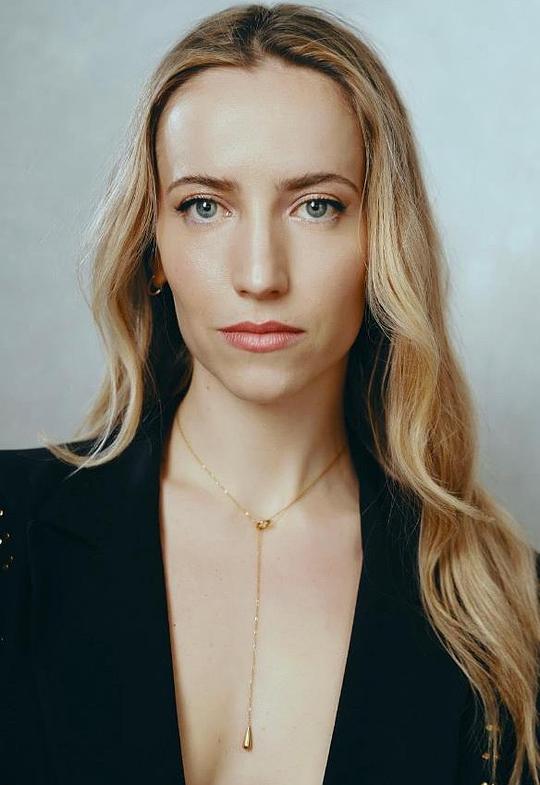 Paula Argüelles