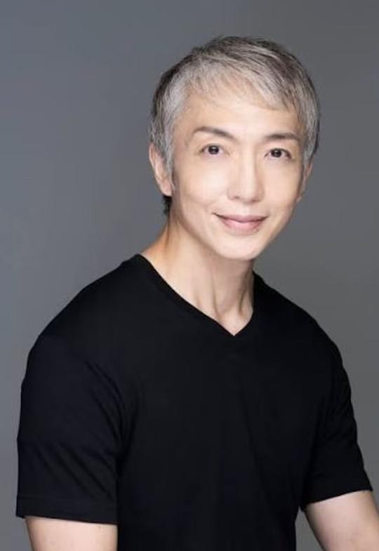 馆形比吕一