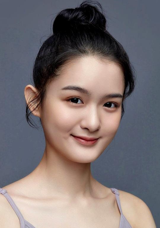 李紫伊