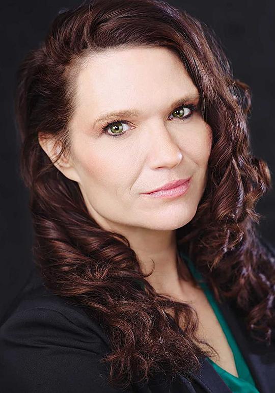 Ellen Smith