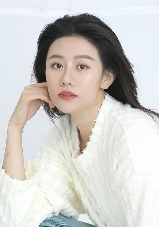 尹潇