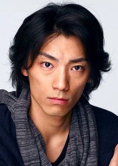 山崎雄介