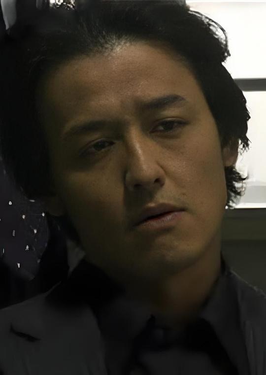 中仓健太郎