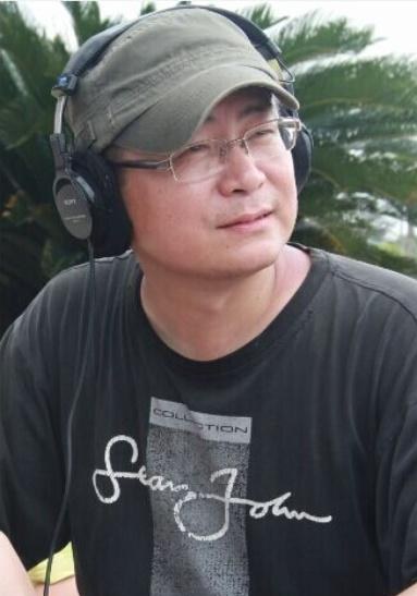 黄辉