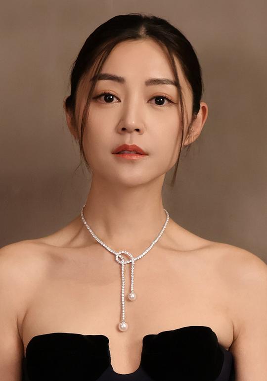 卫诗雅