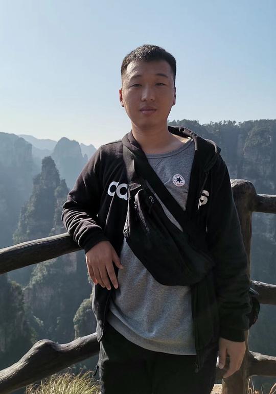 刘哲磊