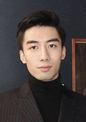 张佳伟