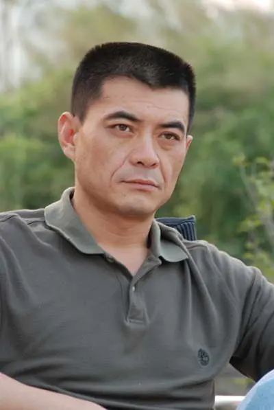 王新军