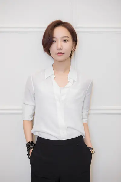王珞丹