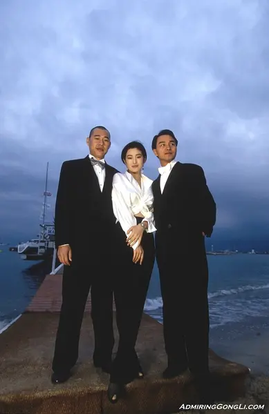 张丰毅
