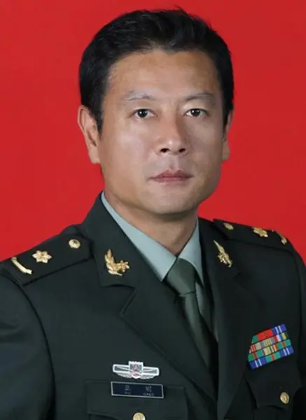 巫刚