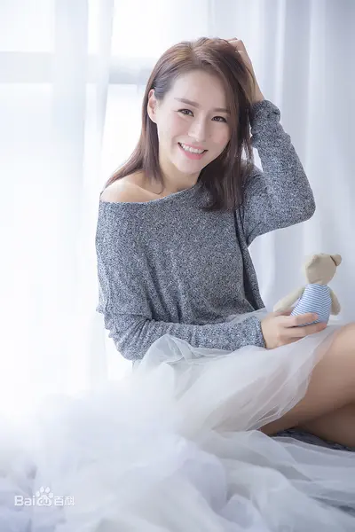 王嘉荧