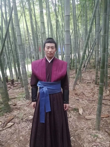 张凌翔