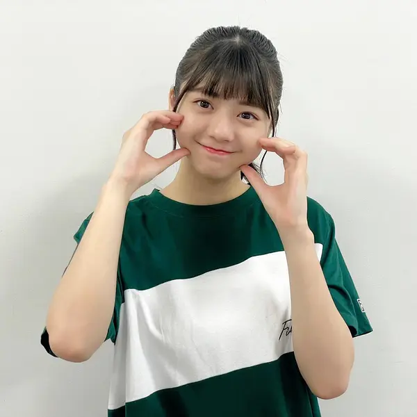 富里奈央