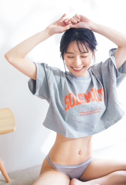 新田桃子