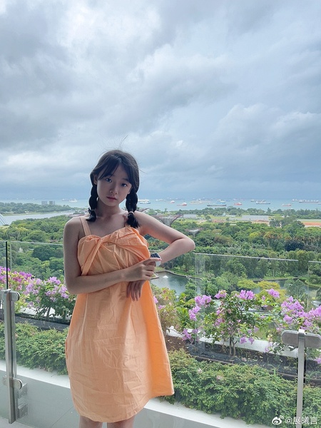 展笑儿