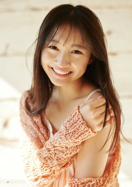 山本彩加