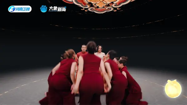 张灿