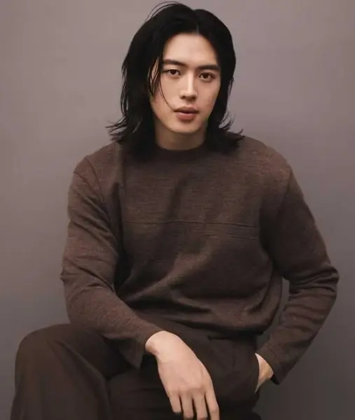 李周安