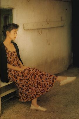 石田百合子