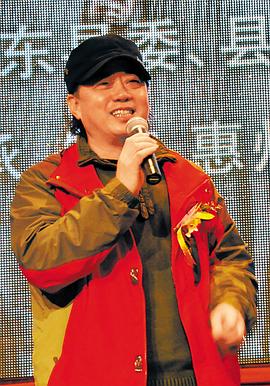 黄琦