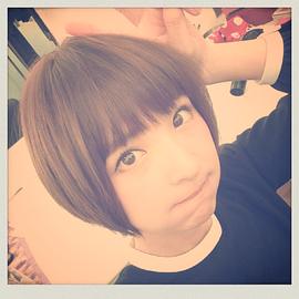 篠田麻里子