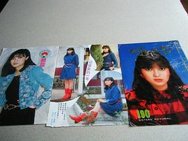 银霞