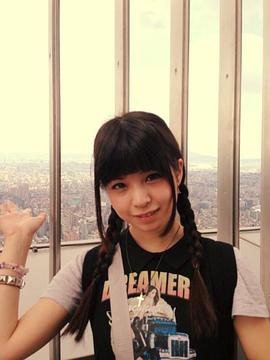 春奈露娜