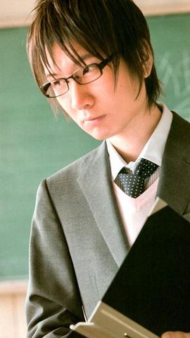 前野智昭