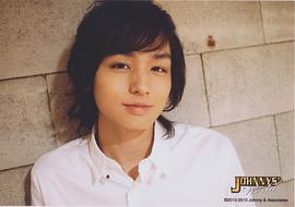 伊野尾慧