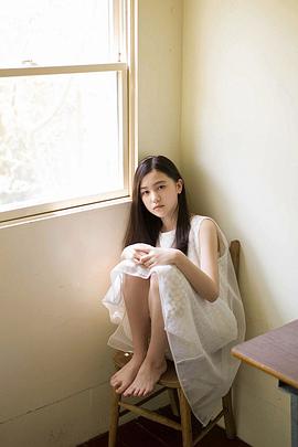 山口麻友