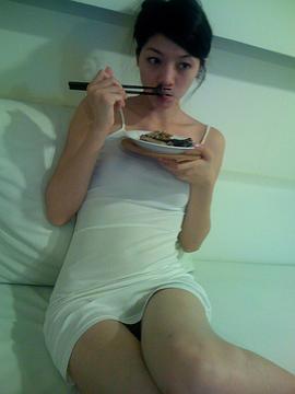 吴亚馨