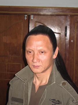 杜玉明