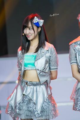 冯薪朵