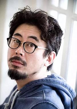 罗泓轸
