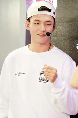 杨业明