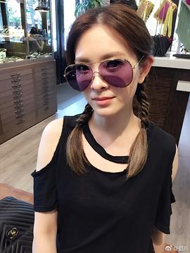 刘真