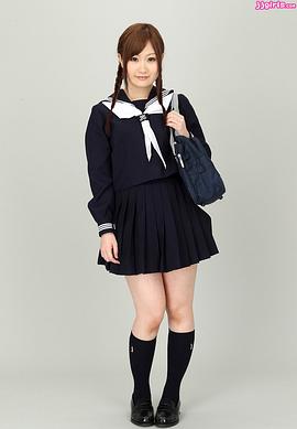 小泷美衣菜