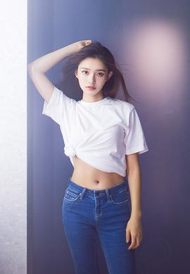 林允