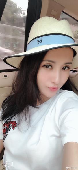 万美汐