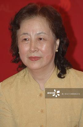 朱曼芳