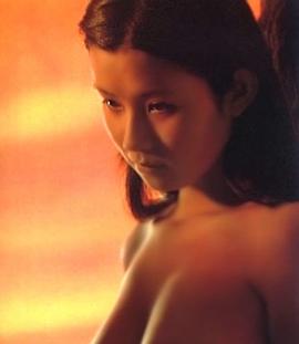 秋吉久美子