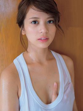 吉崎绫