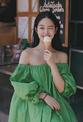 杨采钰