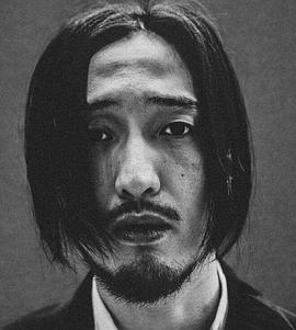 王传君