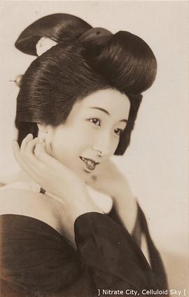 饭塚敏子