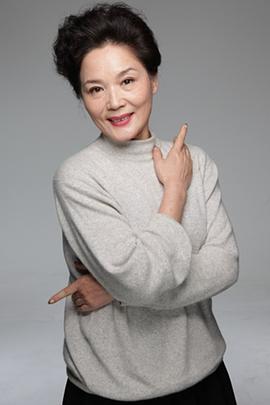 杨青