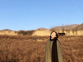 岳佳颐